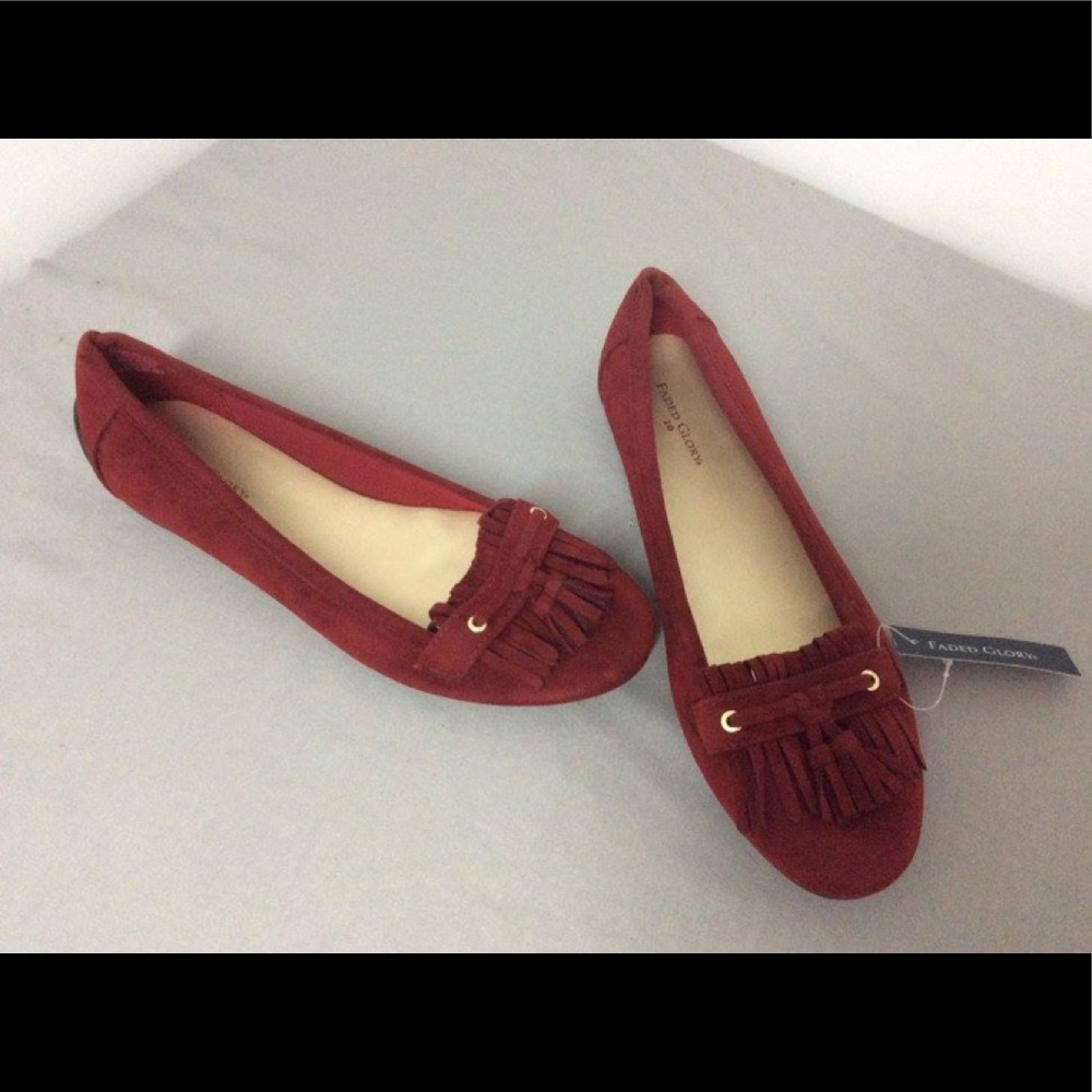 NWT Red Shoes
